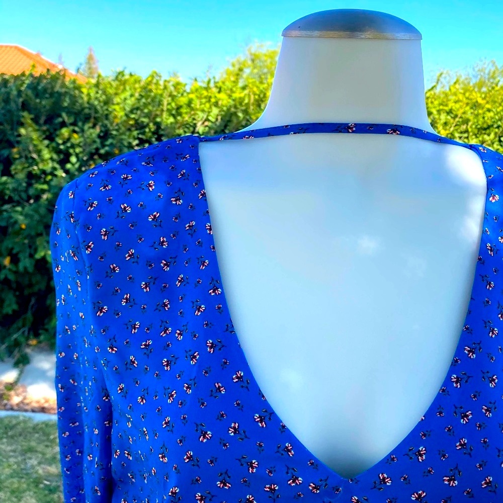 Material Girl - Picture 2 of 4